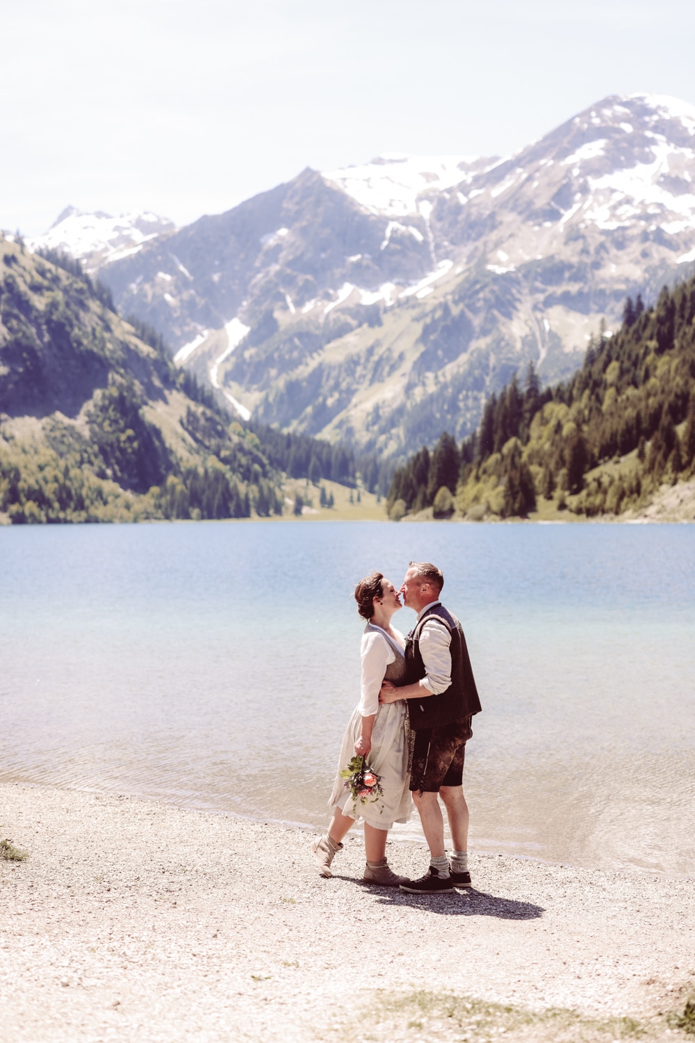 Hochzeitsfotografin_Vilsalpsee_Elopement_Heiraten-zu-zweit_Tannheim.jpg
